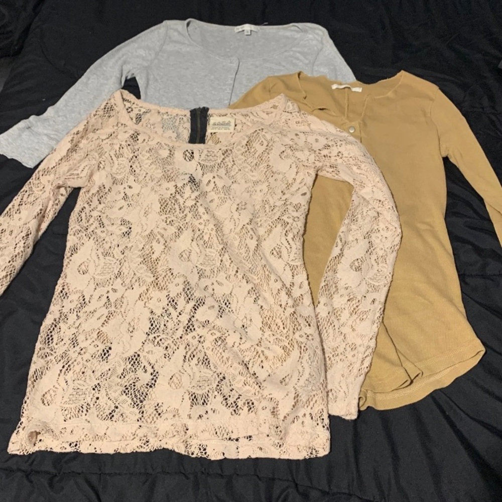 Long sleeve bundle (SOLD)